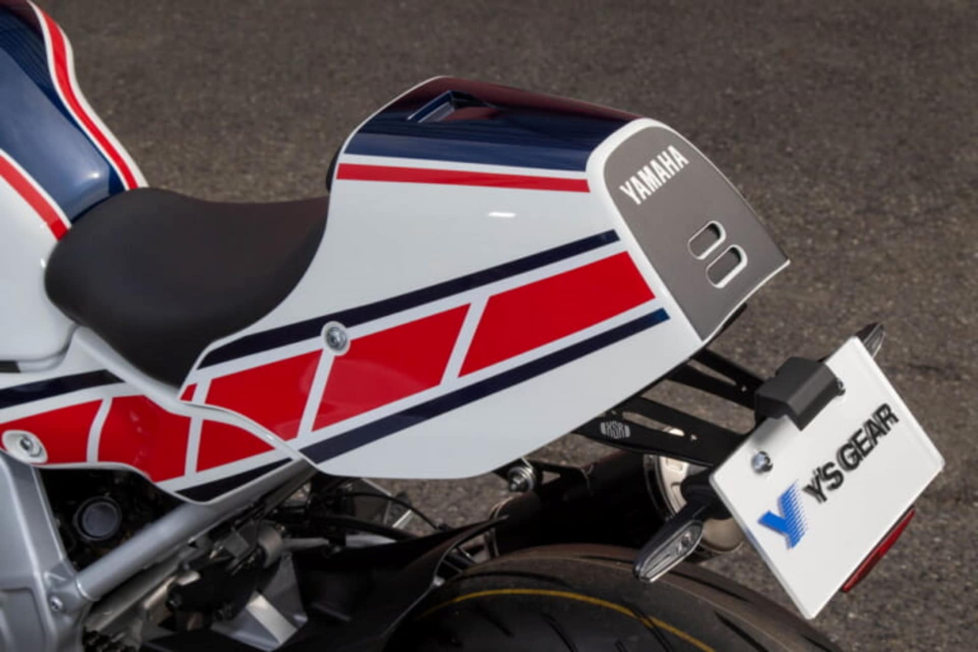 Yamaha XSR900 GP Ys Gear