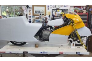 Moto de récord a la venta: Harley/Aermacchi Sprint Land Speed Racer