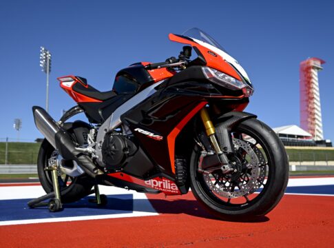 Aprilia V4 Factory SE-09 SBK: Las RSV4 y Tuono V4 se visten de edición limitada y numerada