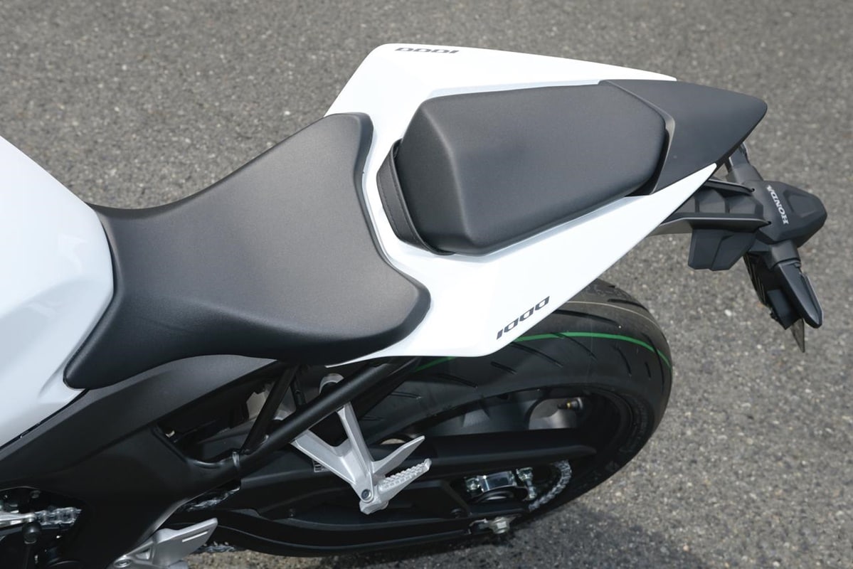 Honda CB1000 Hornet 2024: Nuevos detalles antes de su lanzamiento oficial