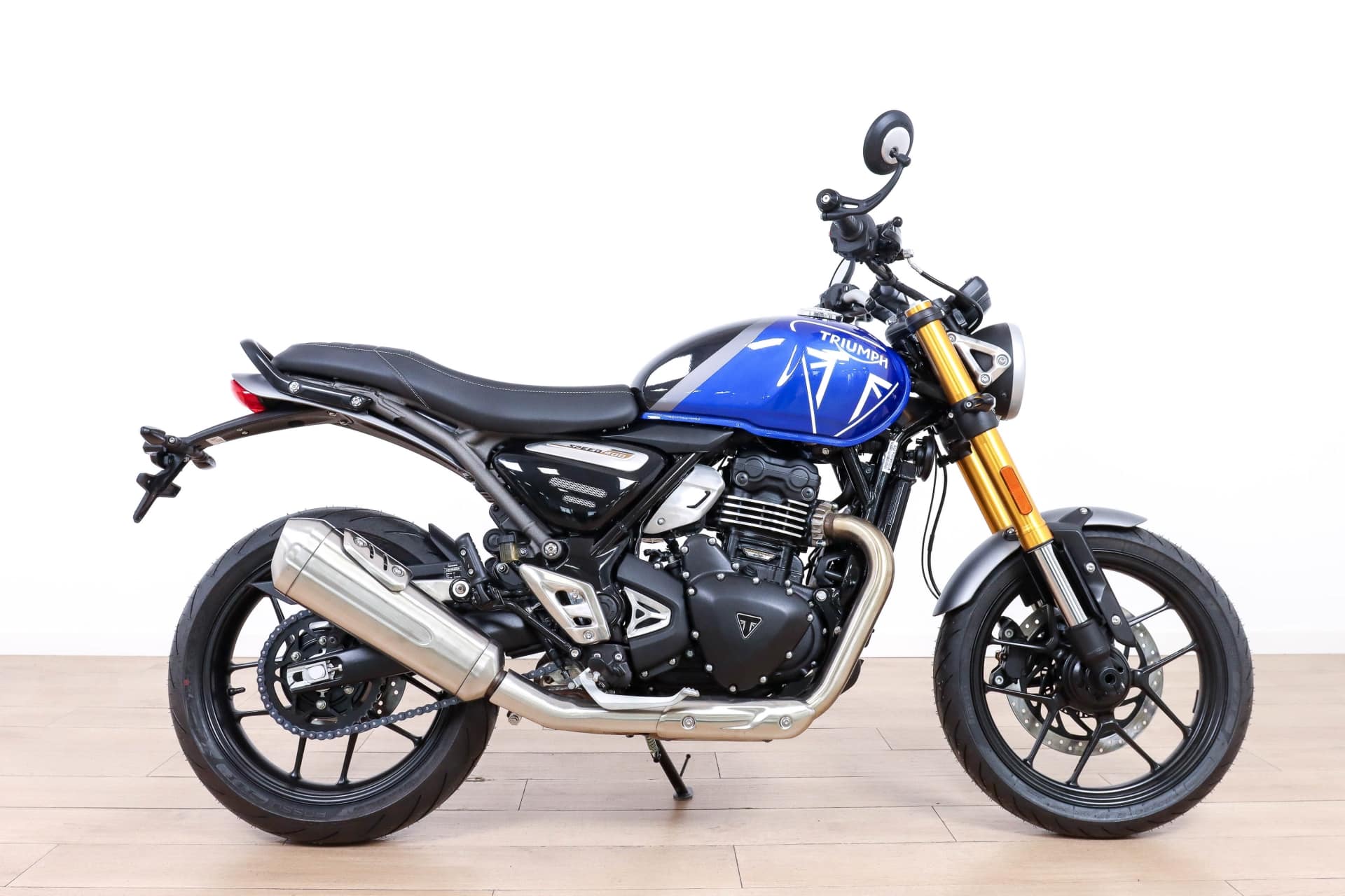 Renting Multimoto