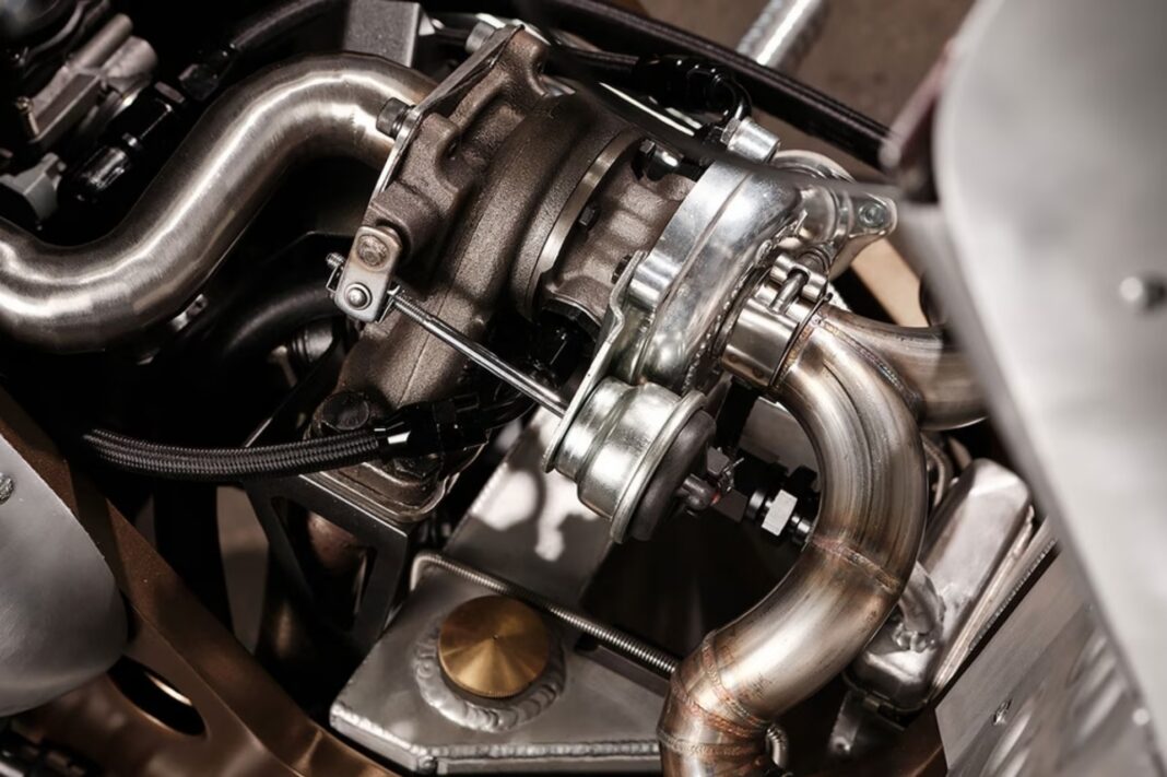 Esta Vespa GT 200 es ahora Turbo y rezuma aluminio. Python Lair Design ...