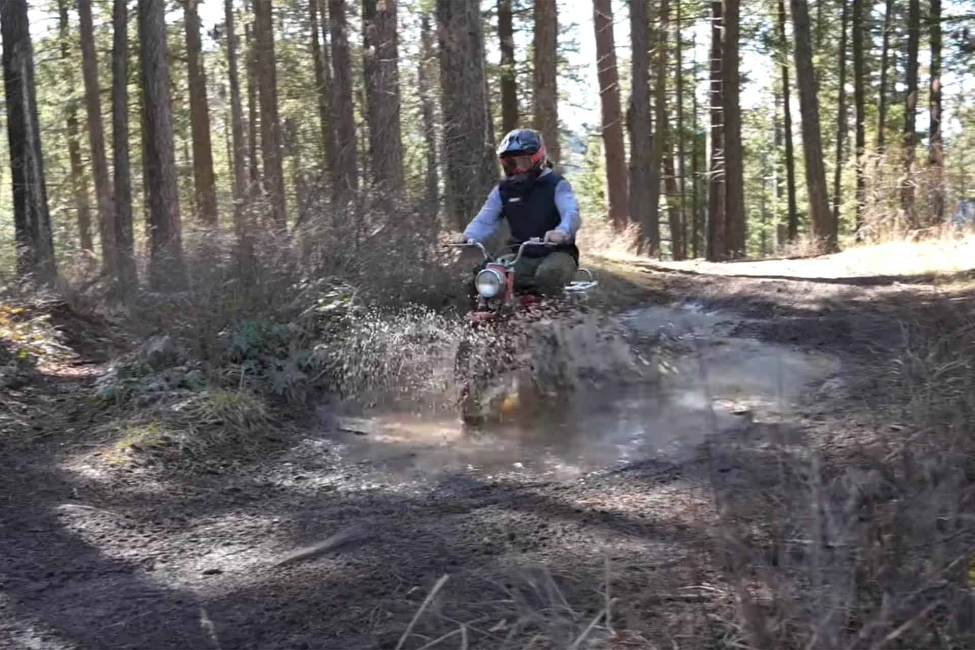 Aunque la piedra se le resistió, en el campo la moto se portó bastante bien