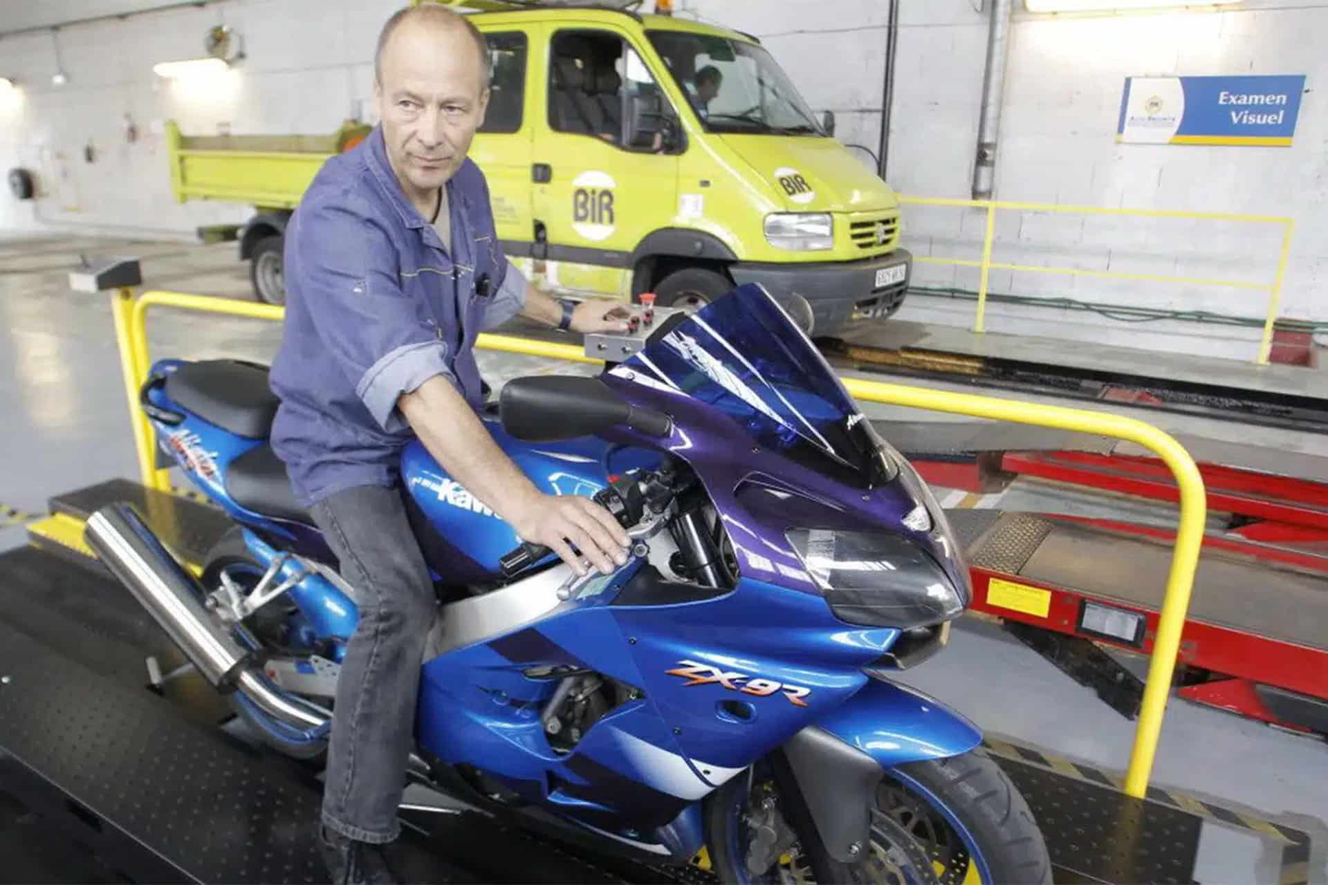Las protestas han congregado a miles de usuarios de moto