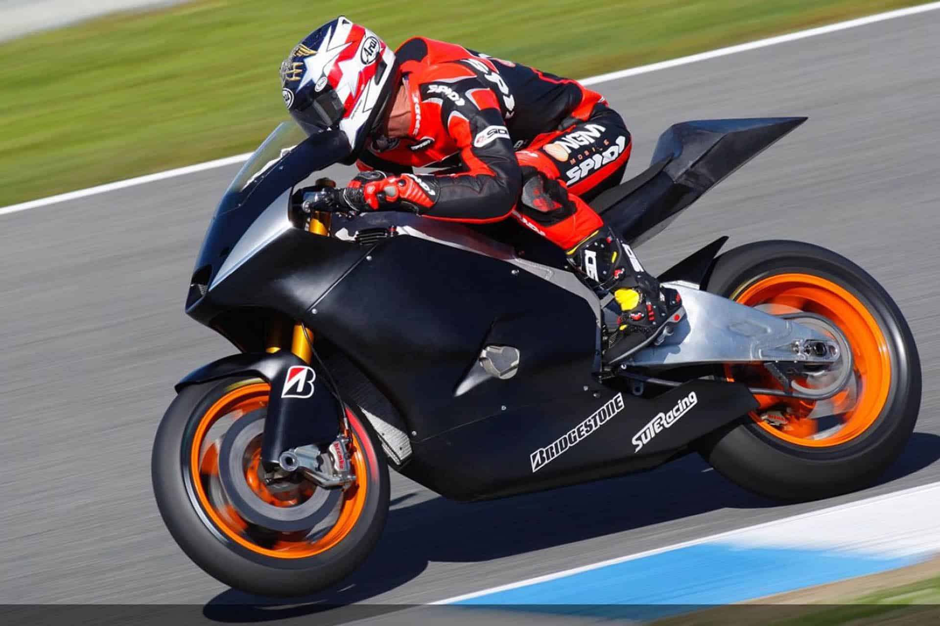 Edwards desarrolló y pilotó la Suter BMW en la época de las CRT
