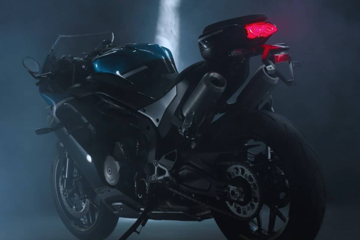 500SR VOOM: La nueva tetracilíndrica deportiva de CFMoto que está a punto de caramelo