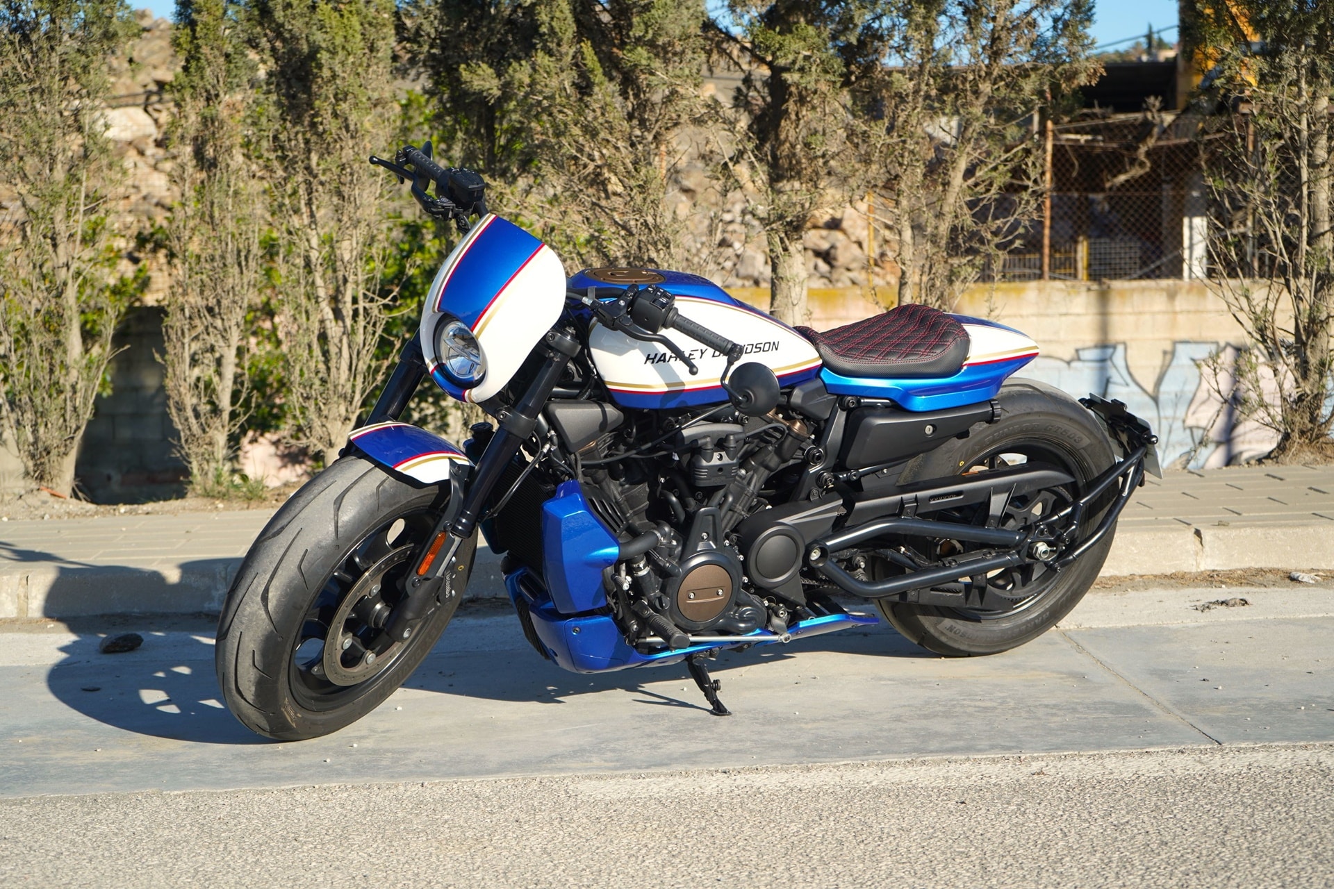 "Rothmans Sportster", el homenaje de LDK en el 30º aniversario del fallecimiento de Ayrton Senna