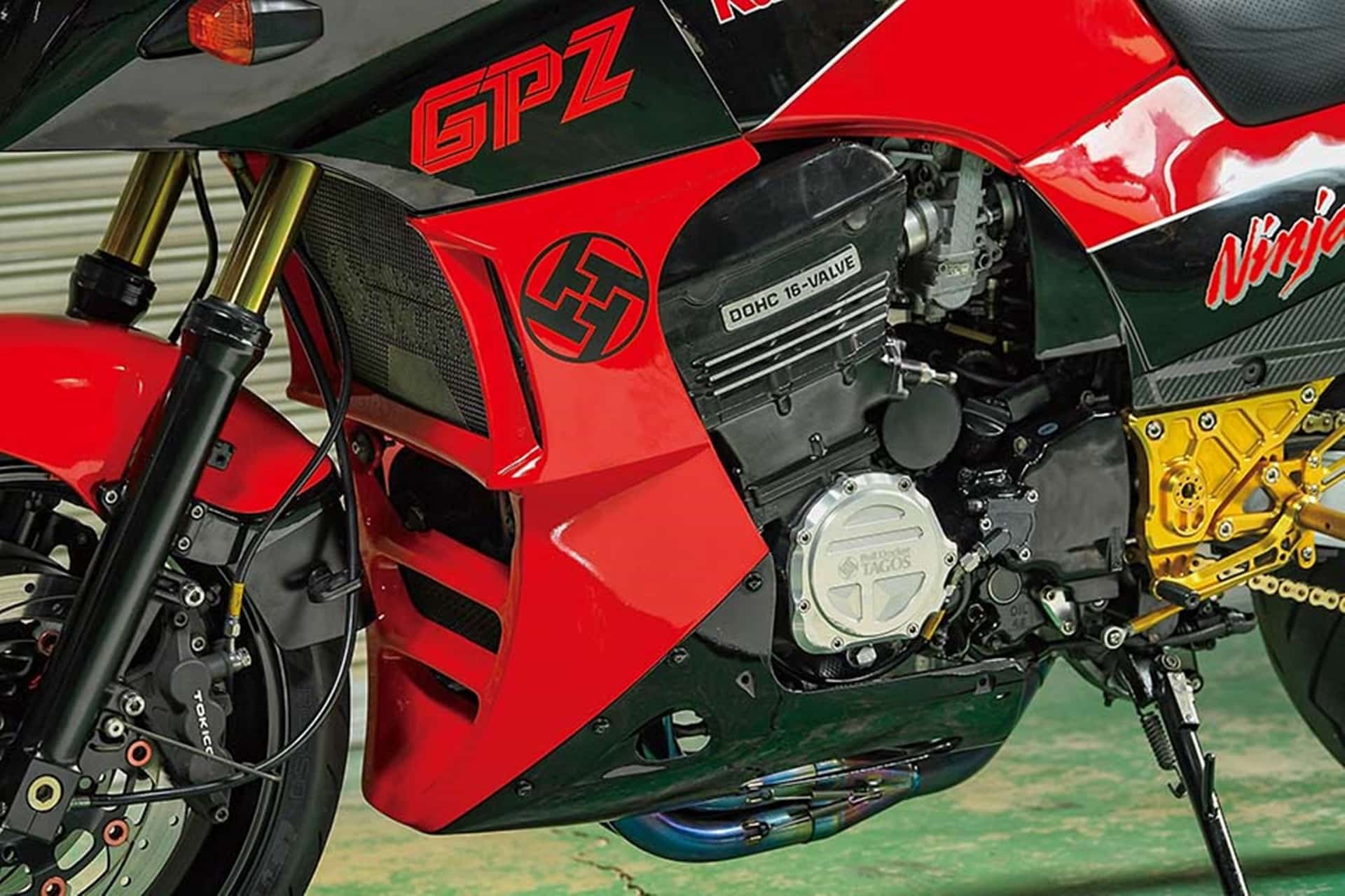 Kawasaki GPZ900R by Bull Docker Tagos: Restomod "Made in Japan"