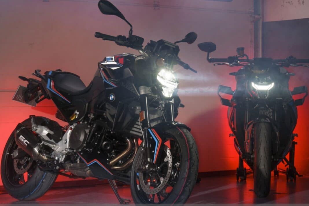 BMW F 900 R y XR Sport Edition