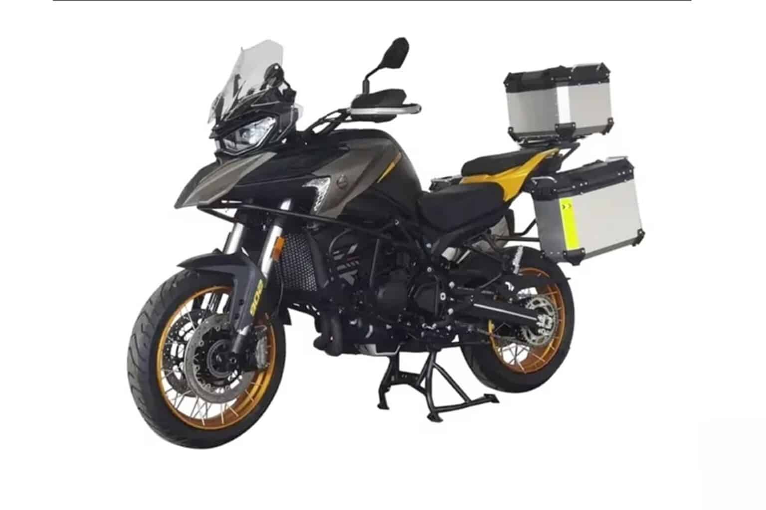 La futura Benelli TRK 902 y TRK 902 X se viene, y ya tenemos fotos ...