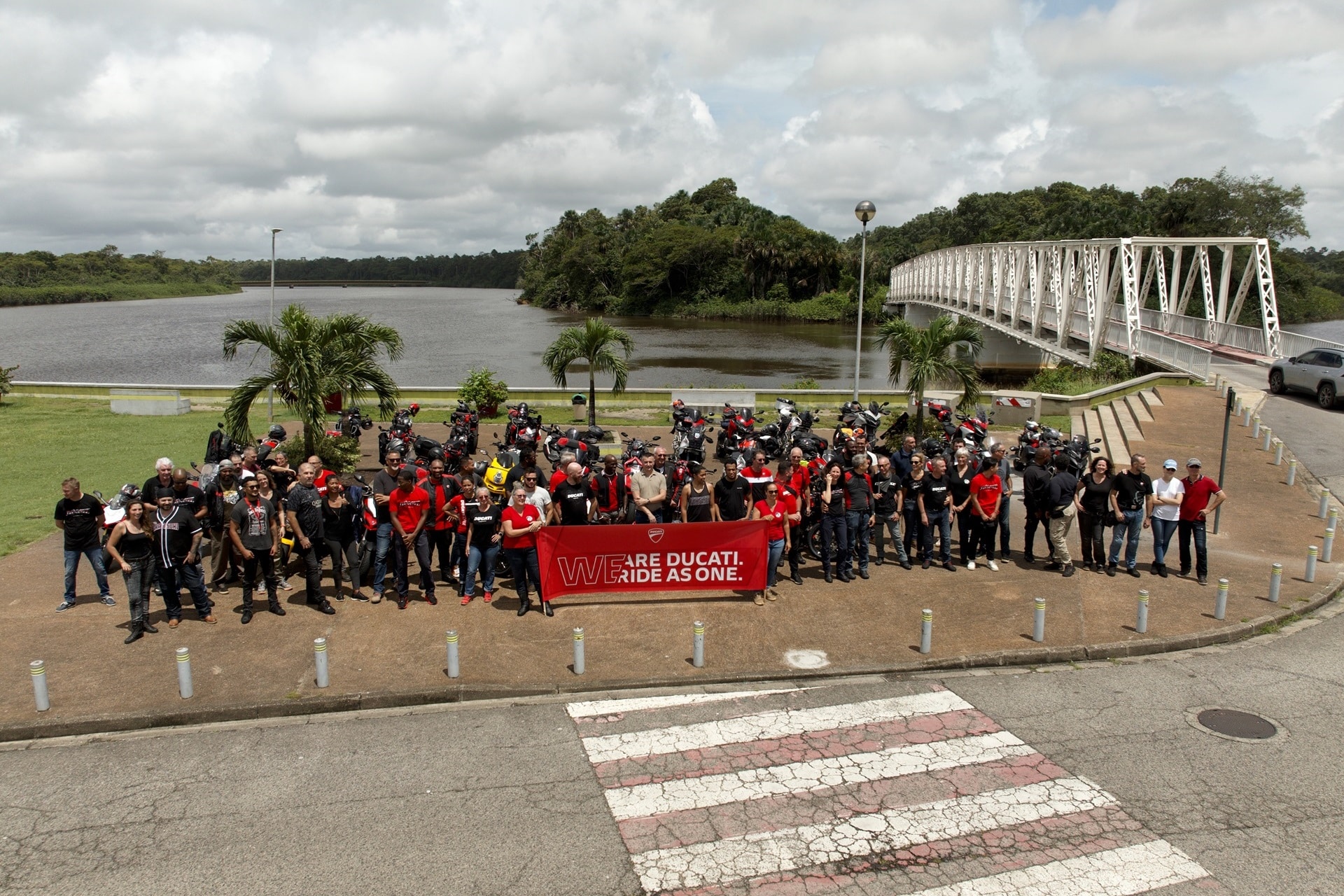 #WeRideAsOne 2024 congrega a miles de aficionados de Ducati en todo el mundo