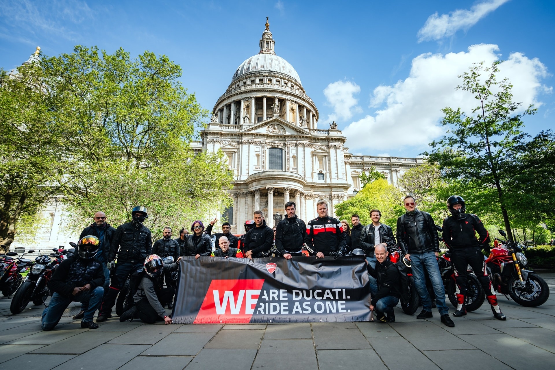#WeRideAsOne 2024 congrega a miles de aficionados de Ducati en todo el mundo