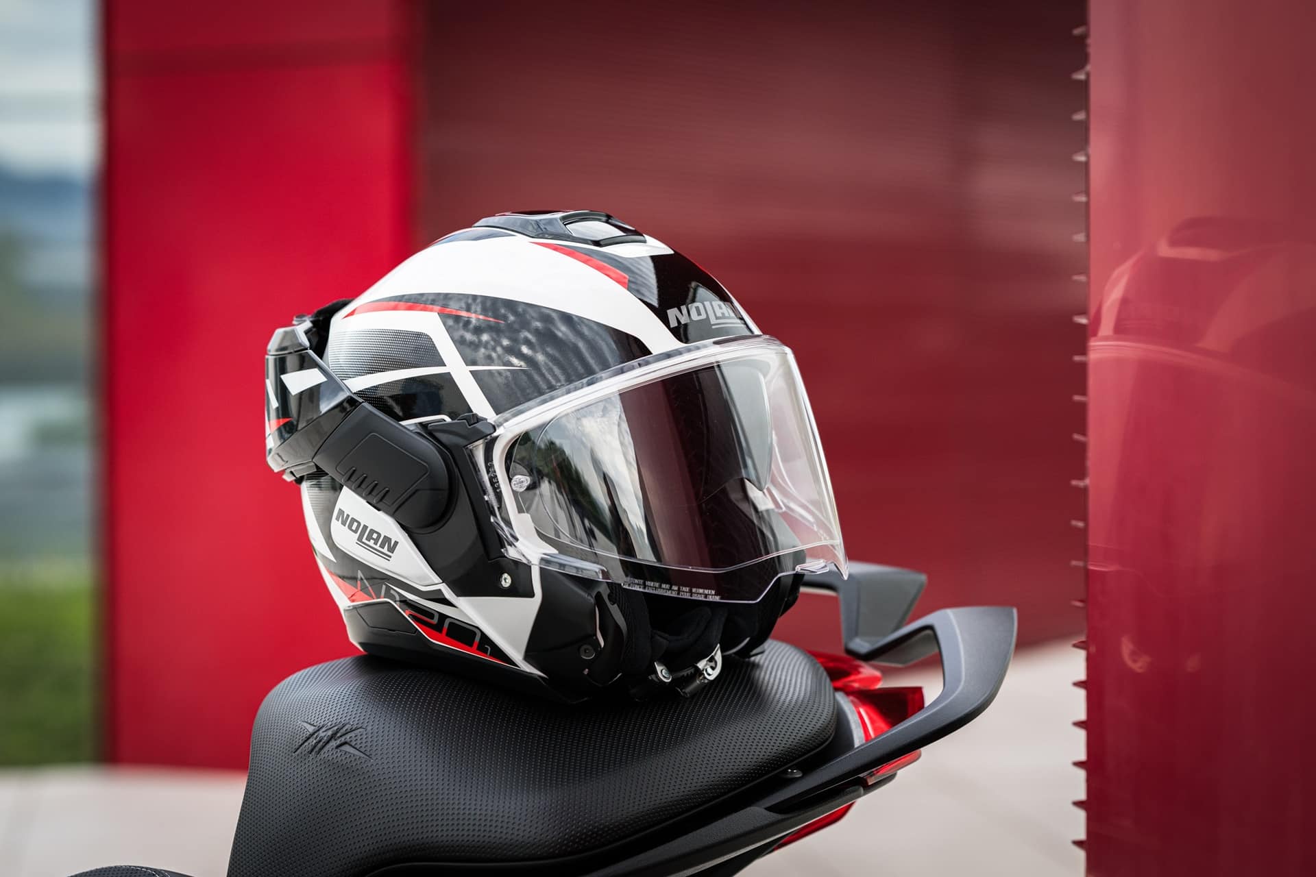 N120-1, el primer y exclusivo casco modular de Nolan
