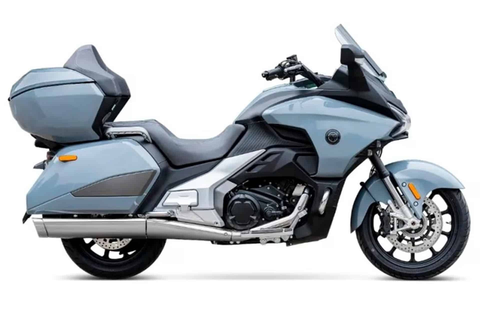 PFMoto presenta las nuevas versiones 4 y 6 de su Starship, una copia china a escala de la Honda Gold Wing