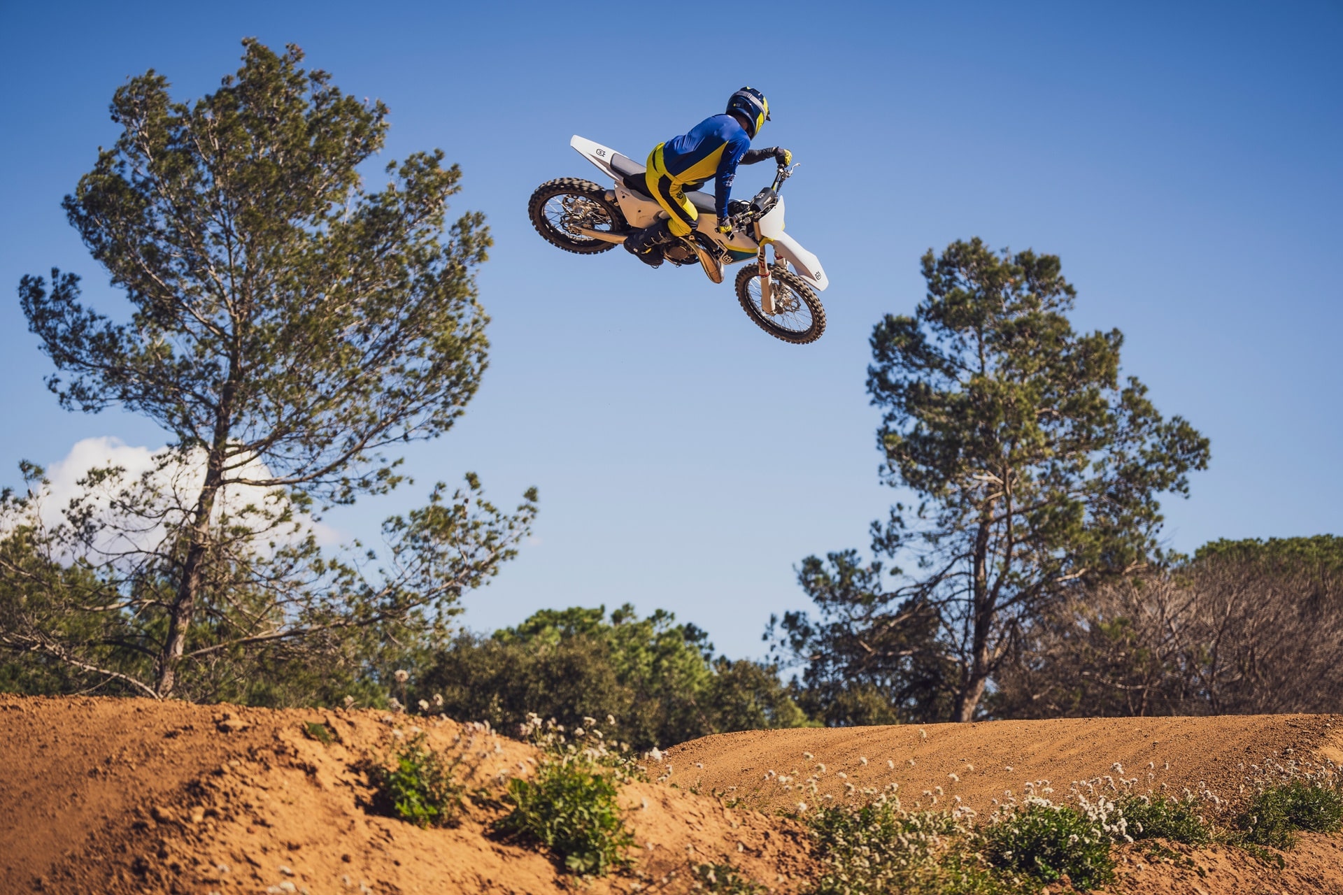 Las nuevas TC 150 Y TC 300 llegan para ampliar la gama MX 2025 de Husqvarna