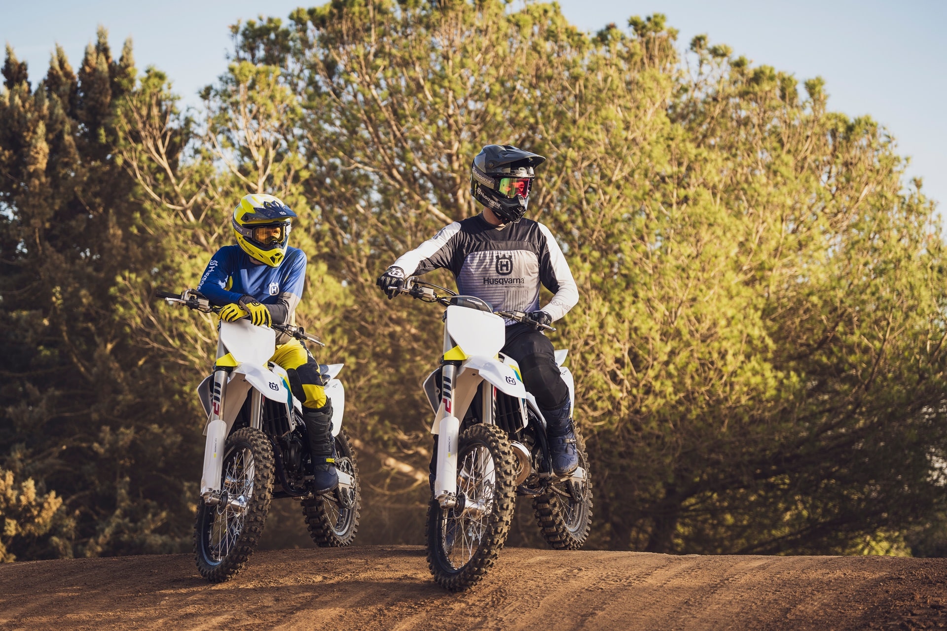 Las nuevas TC 150 Y TC 300 llegan para ampliar la gama MX 2025 de Husqvarna