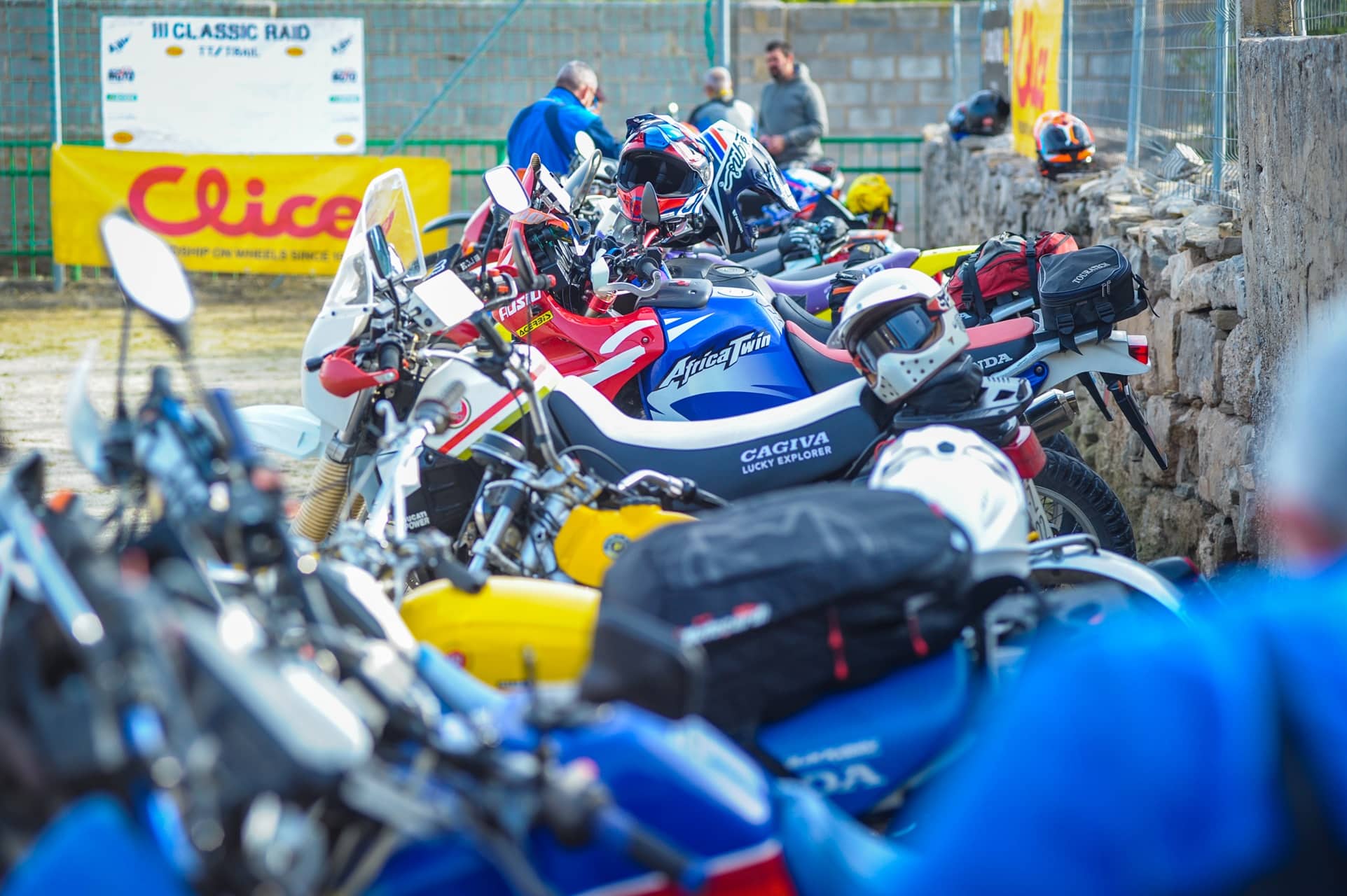 Motos de enduro y trail "Old School" vuelven a brillar en el Classic Raid TT/Trail 2024