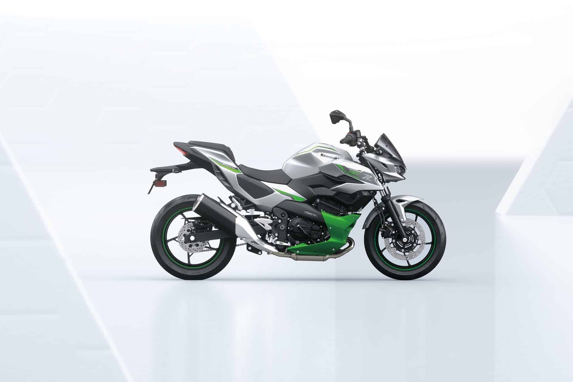 Ya a la venta las nuevas Kawasaki Z7 y Ninja 7 Hybrid