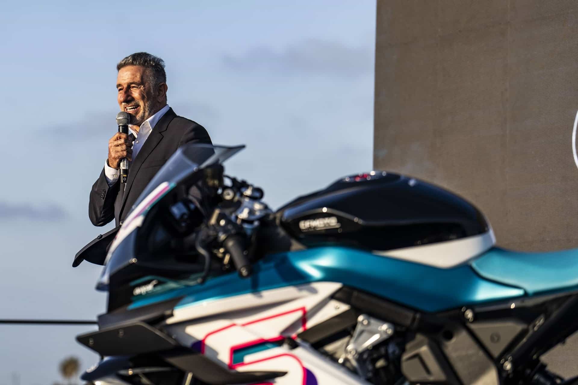 El Aspar Circuit abre las puertas de la primera academia global de motociclismo