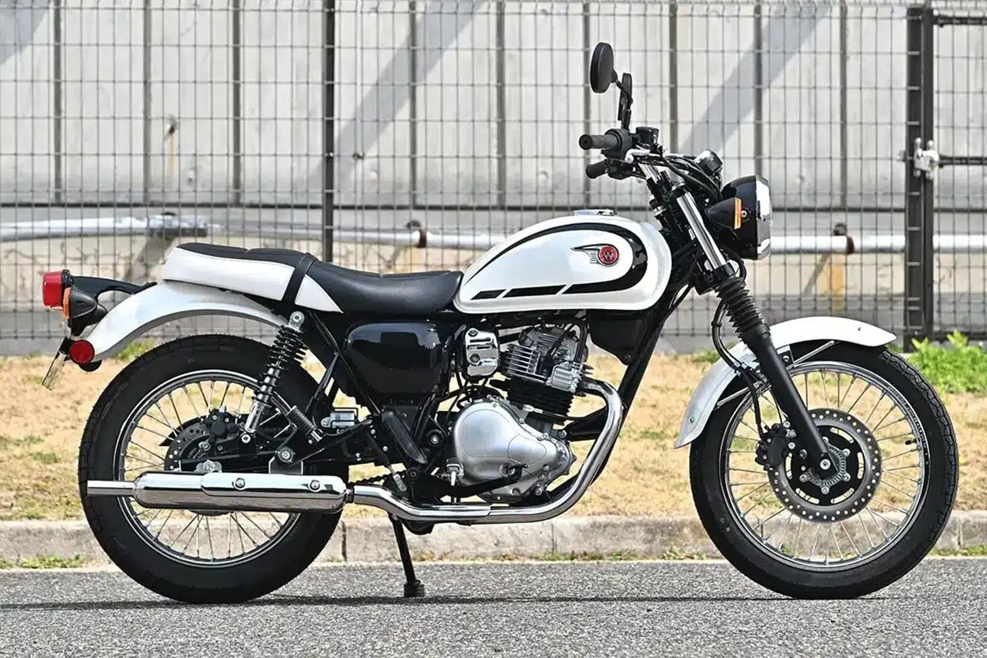 Confirmado, la Kawasaki W 230 llegará a Europa la próxima temporada