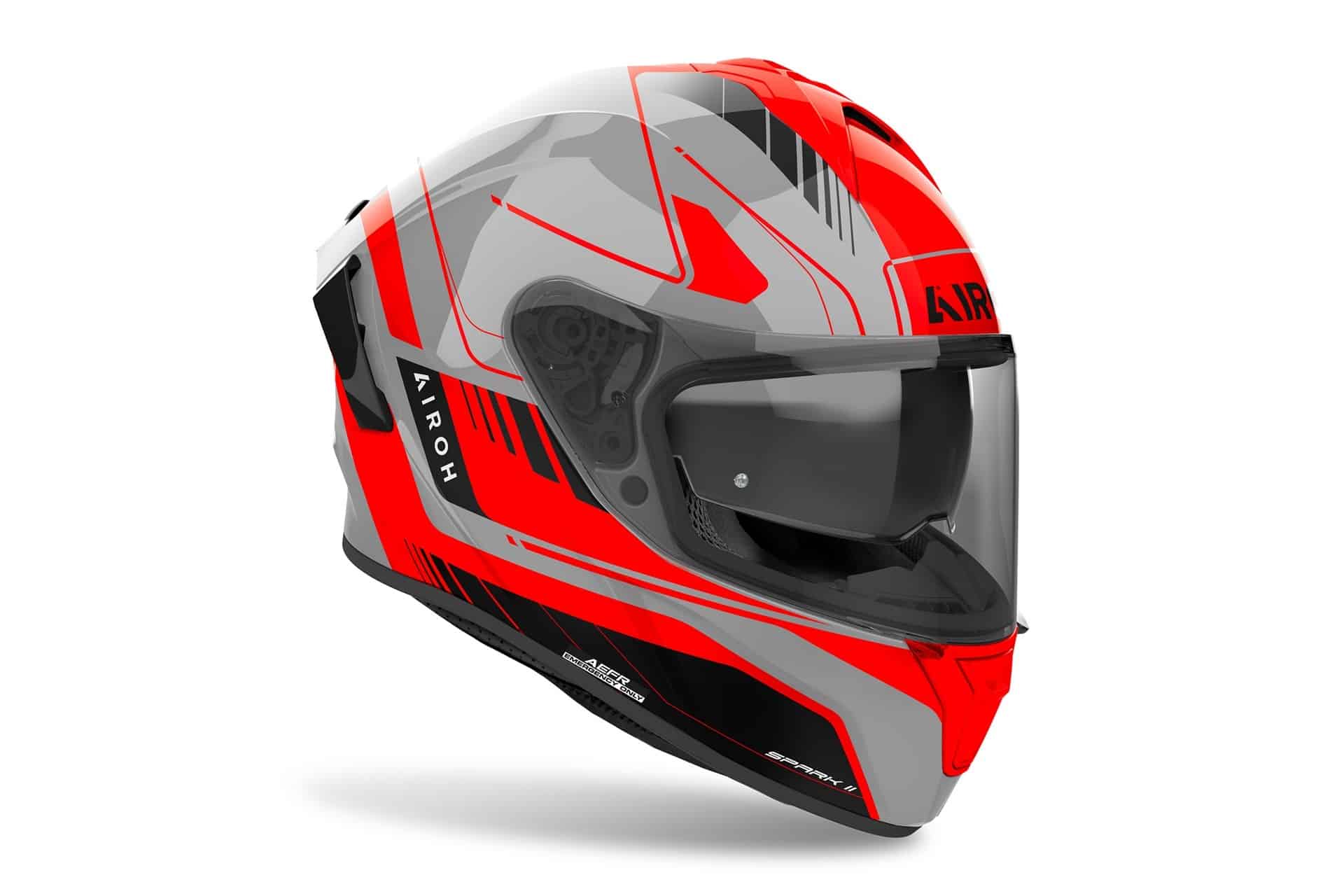 Spark 2, la última novedad de Airoh para el segmento de carretera con un atrevido diseño