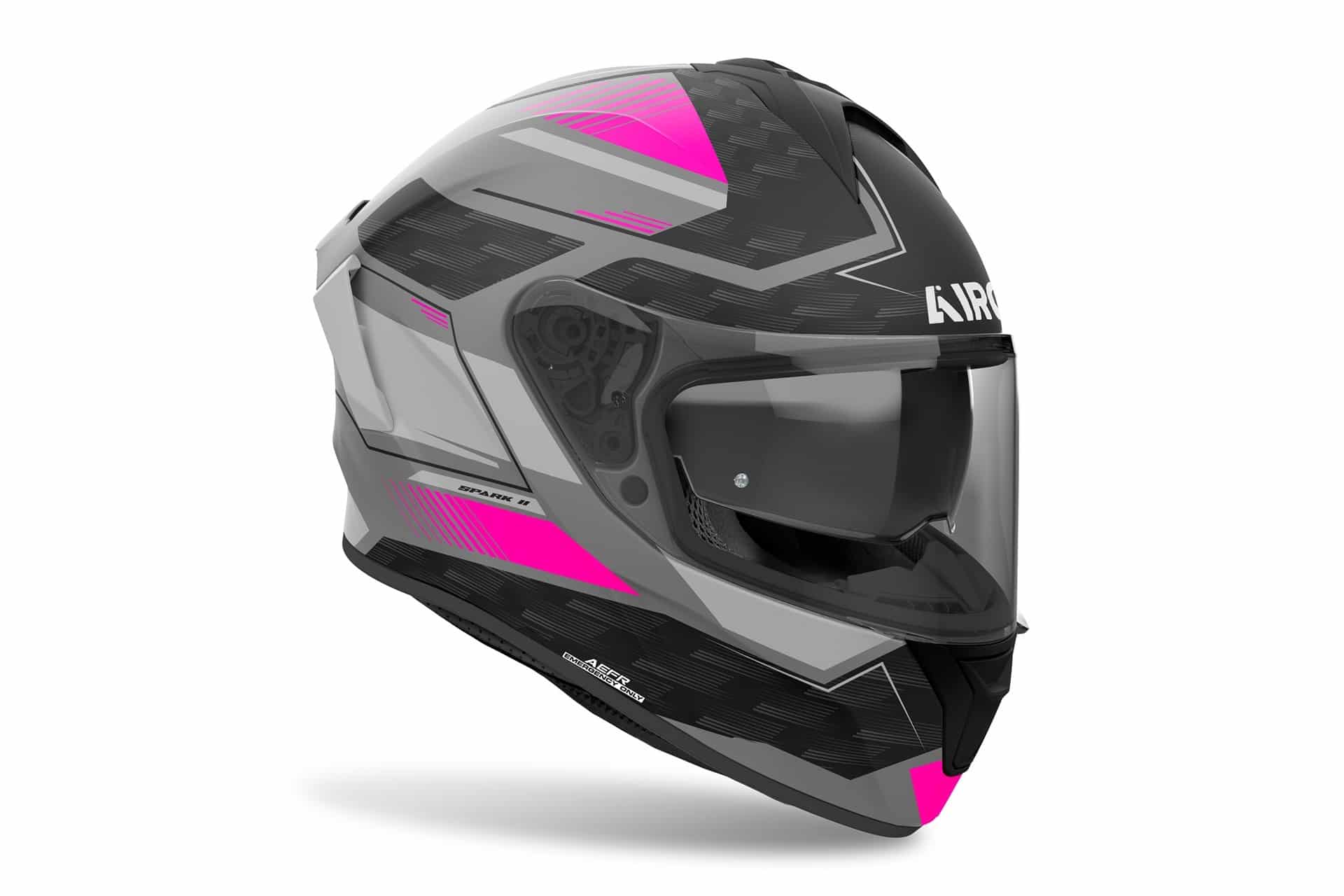 Spark 2, la última novedad de Airoh para el segmento de carretera con un atrevido diseño