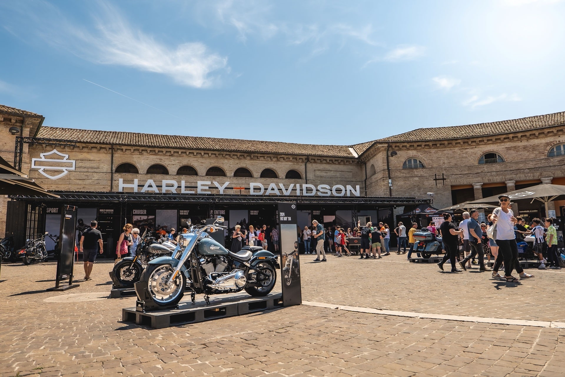 El Rally Europeo Harley Owners Group acoge a más de 100.000 aficionados en su 30ª edición