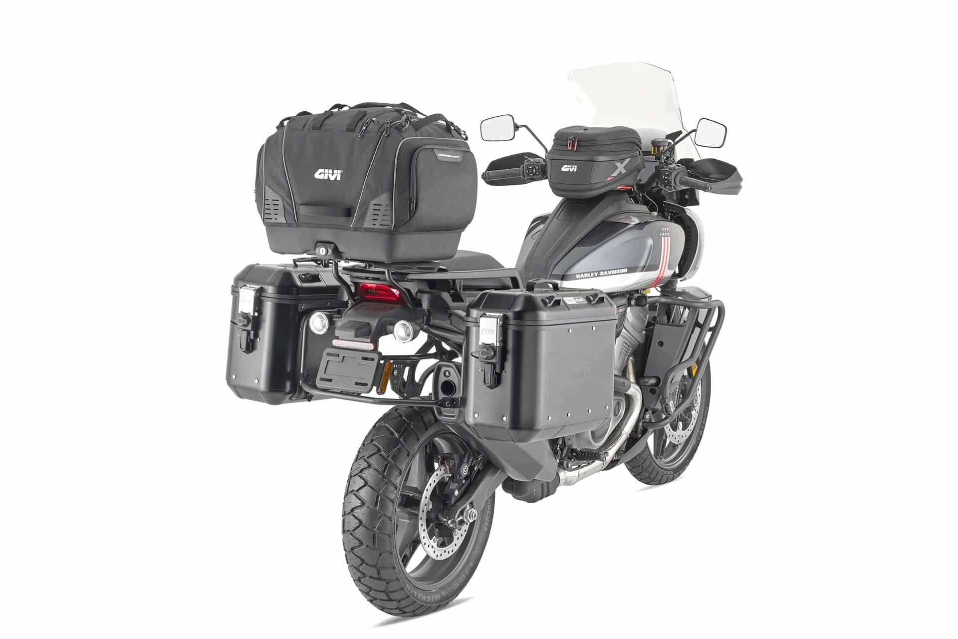 Pet Bag T525, la nueva maleta semirígida de GIVI