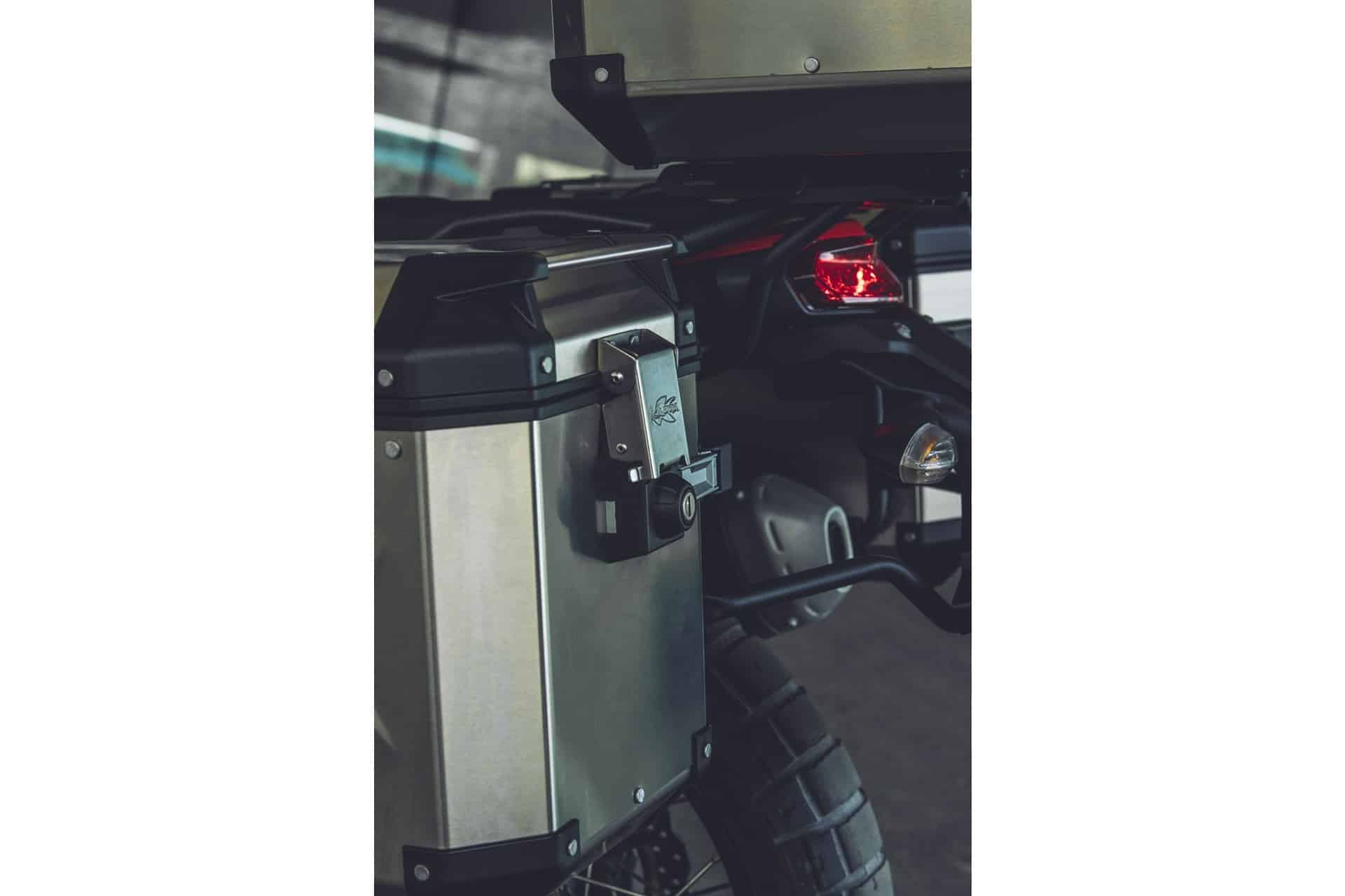 Maletas de aluminio K'Force de Kappa: Amplía tus horizontes este verano