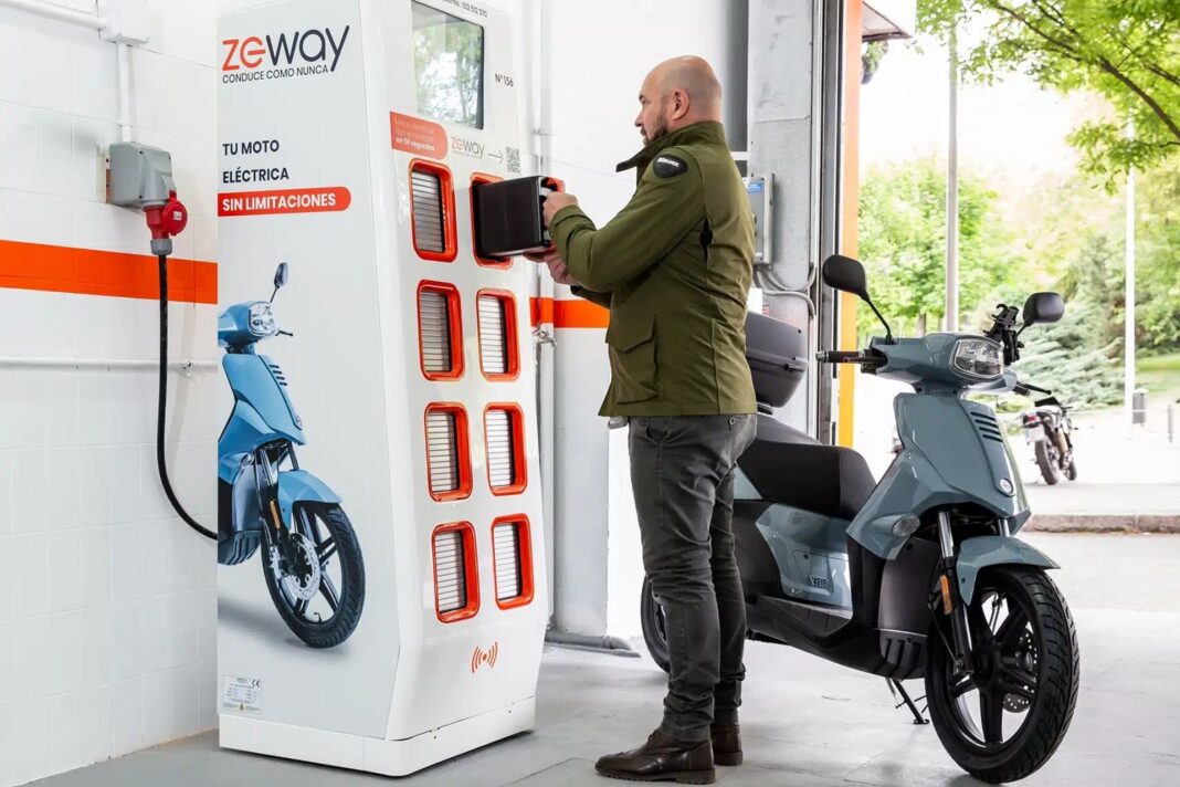 Zeway, la red de alquiler de eléctricas con baterías intercambiables, llega a España