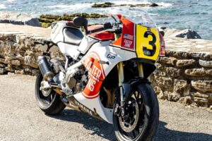 Yamaha exhibe en Wheels and Waves 2024 las 8 preparaciones de XSR900 GP del proyecto "Back to the Paddock"