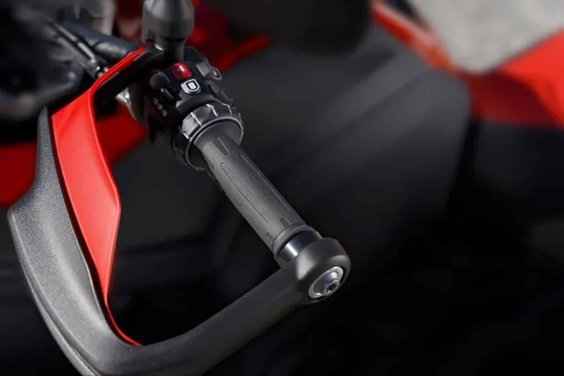Todos los detalles de la nueva BMW R 1300 GS Adventure antes de su presentación oficial el próximo 5 de julio
