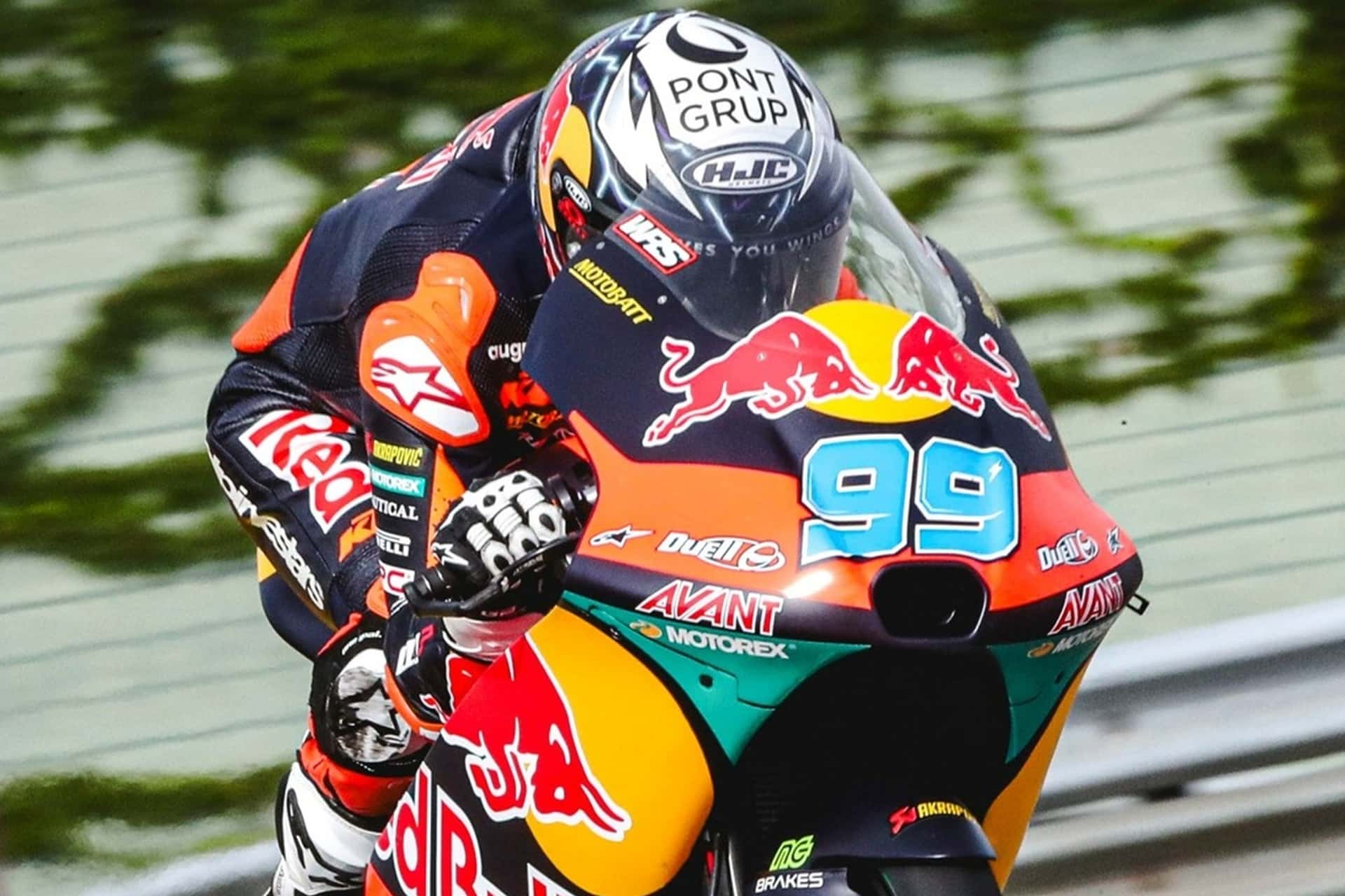 "Helpmets", cascos solidarios en el Mundial de MotoGP y el de SBK
