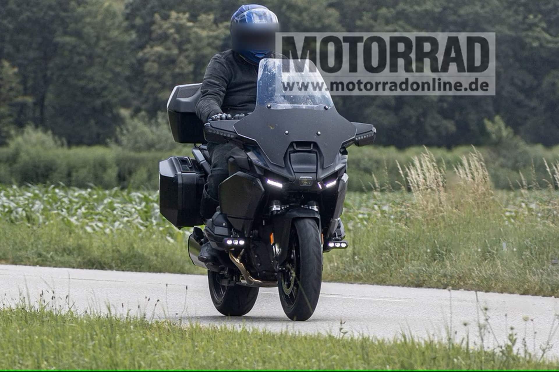 BMW R 1300 RT 2025