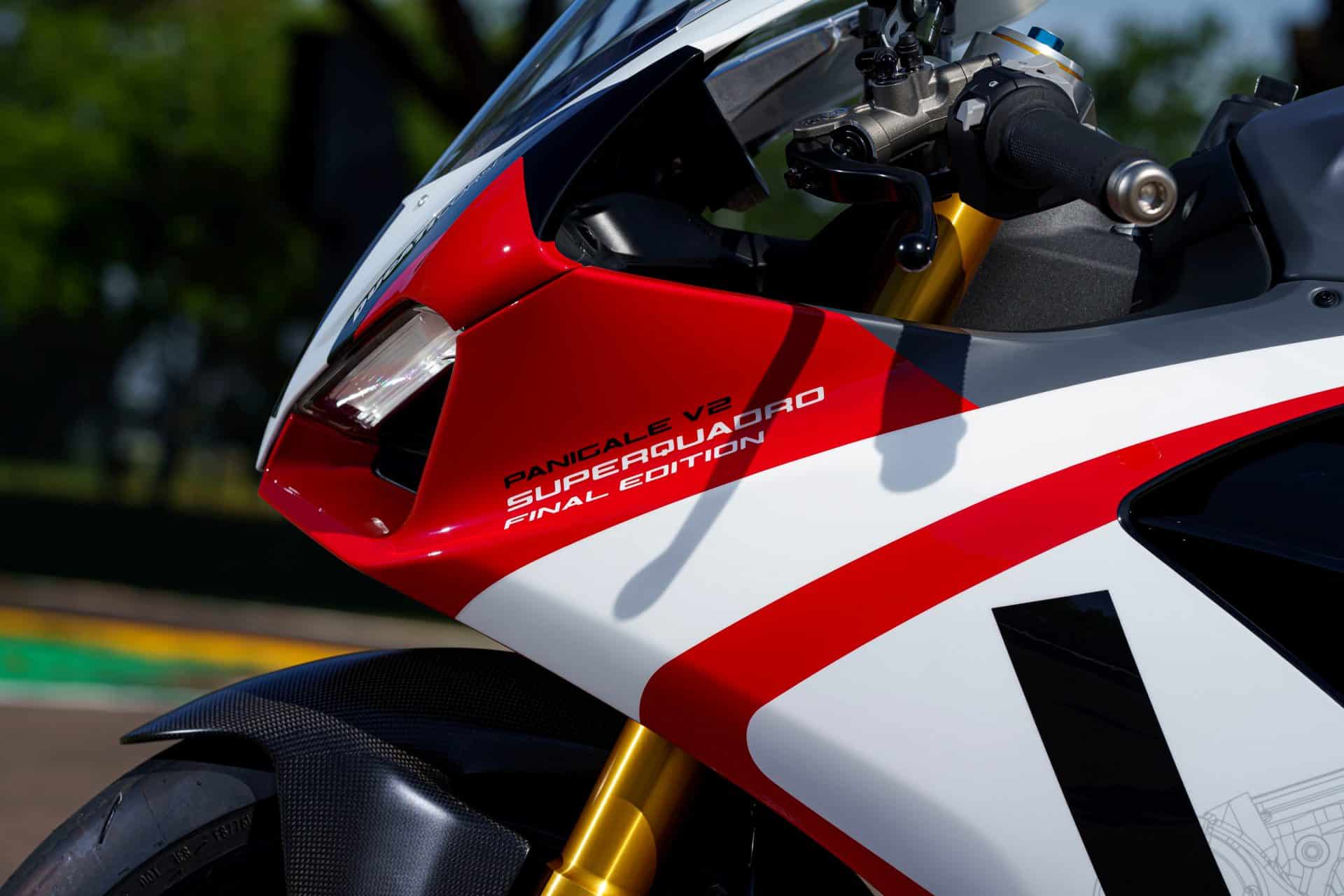 Ducati Panigale V2 Superquadro Final Edition 2024