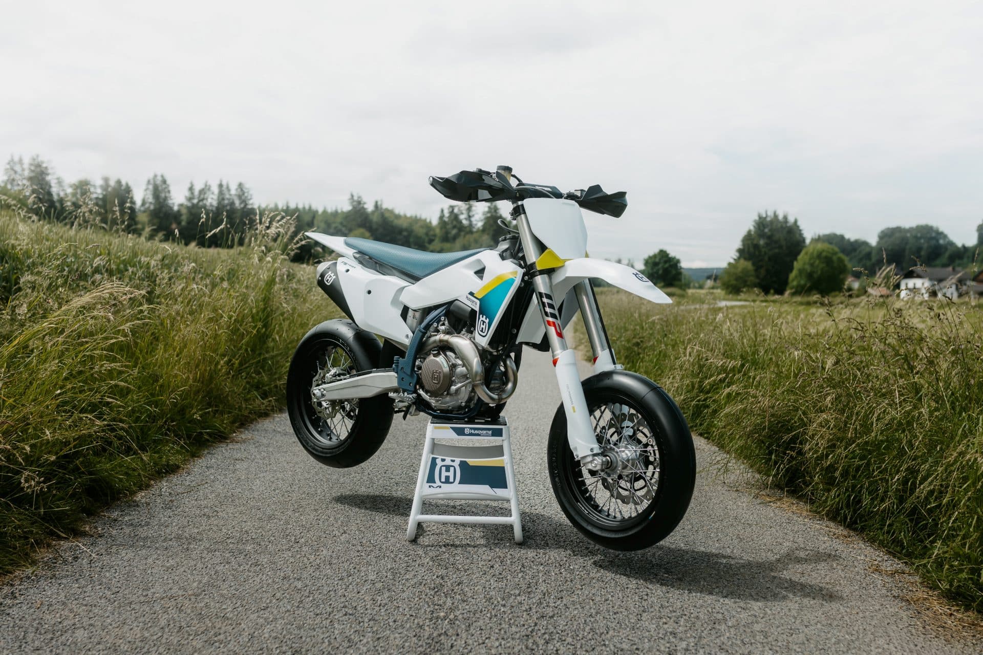 Husqvarna FS 450 2025
