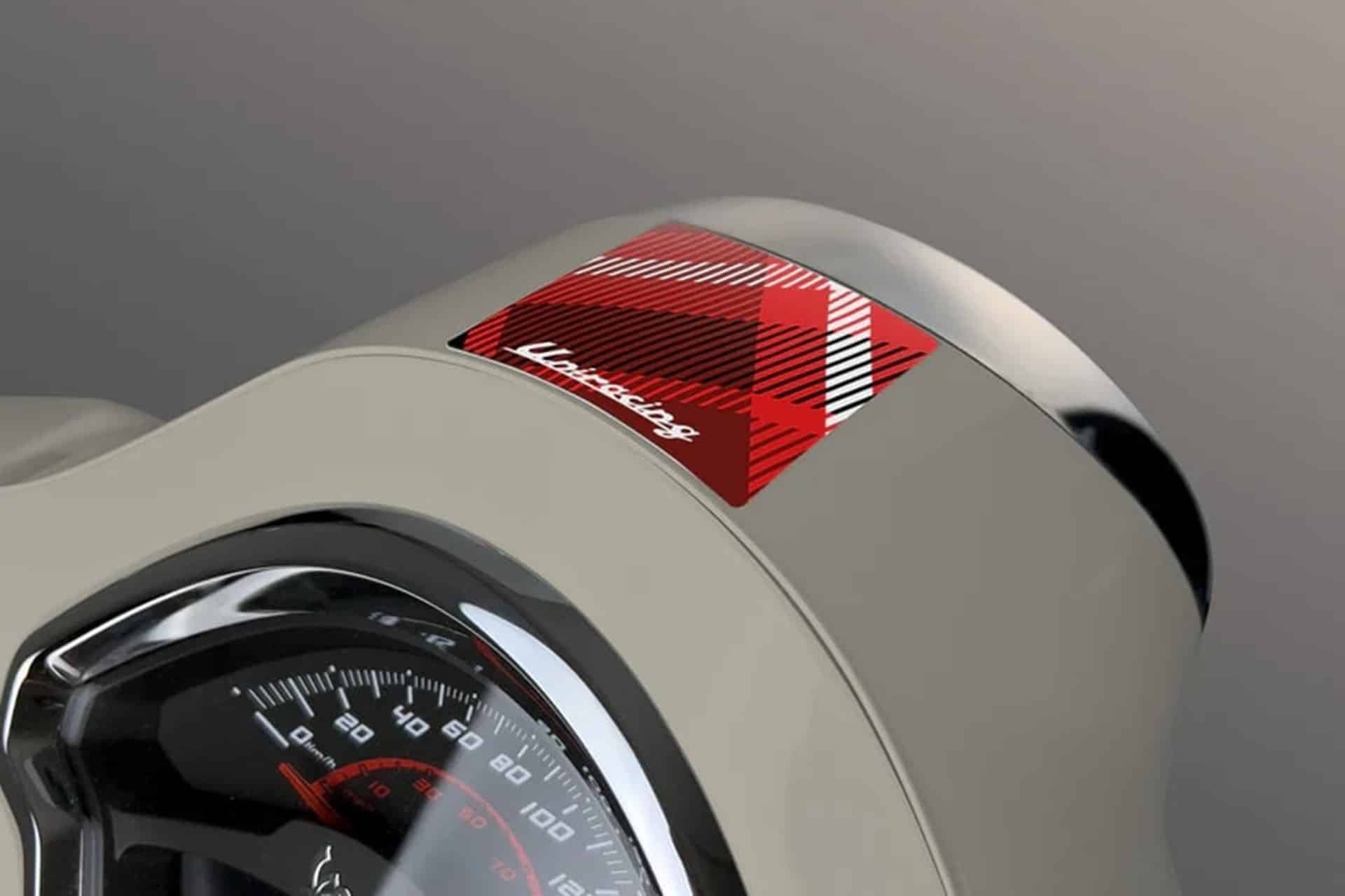 Uniracing viste a la icónica Vespa GTS con su último kit de adhesivos