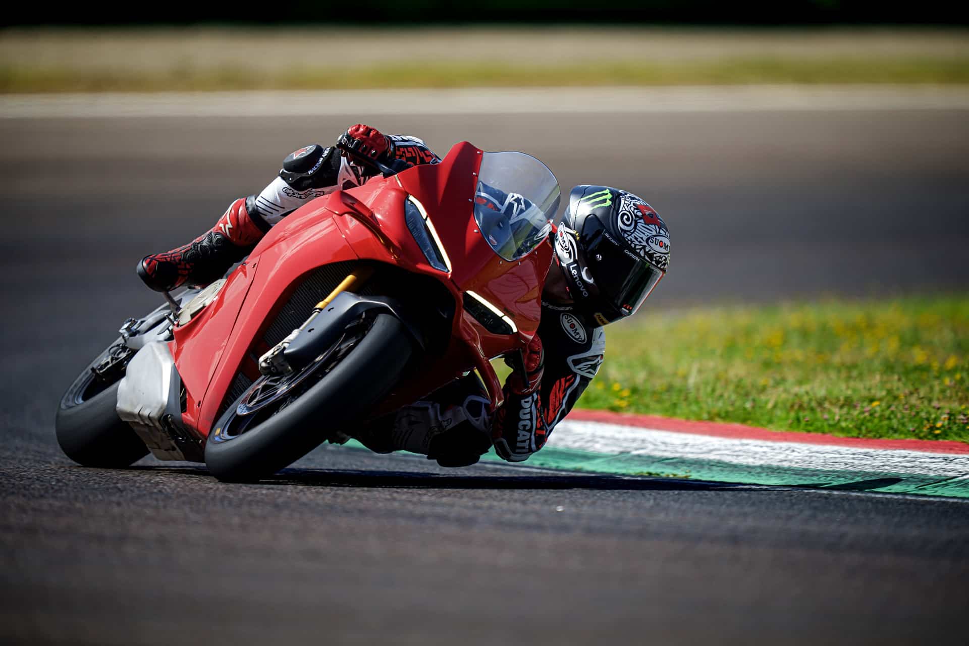 Ducati Panigale V4 2025