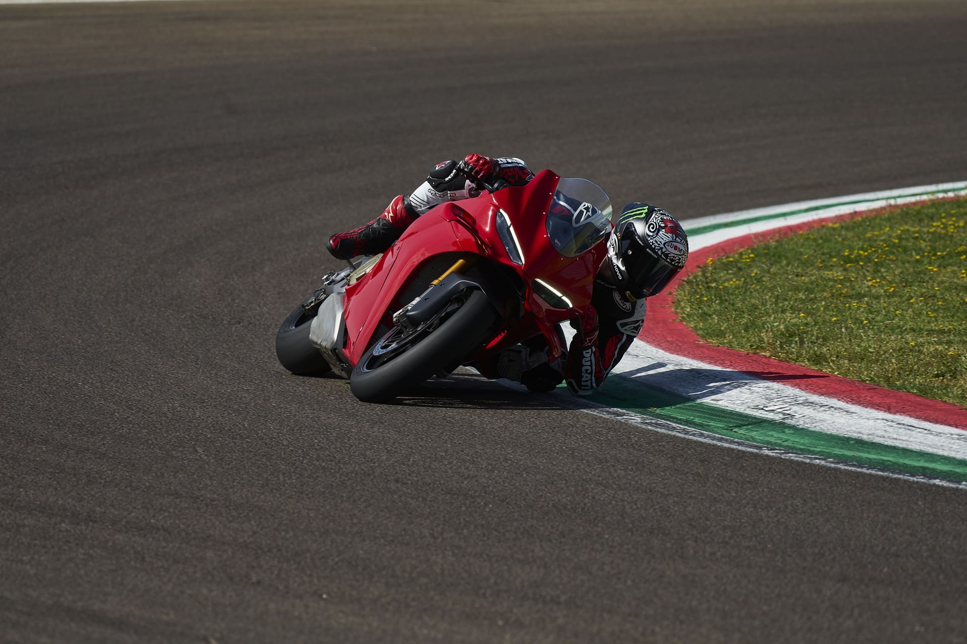 Ducati Panigale V4 2025