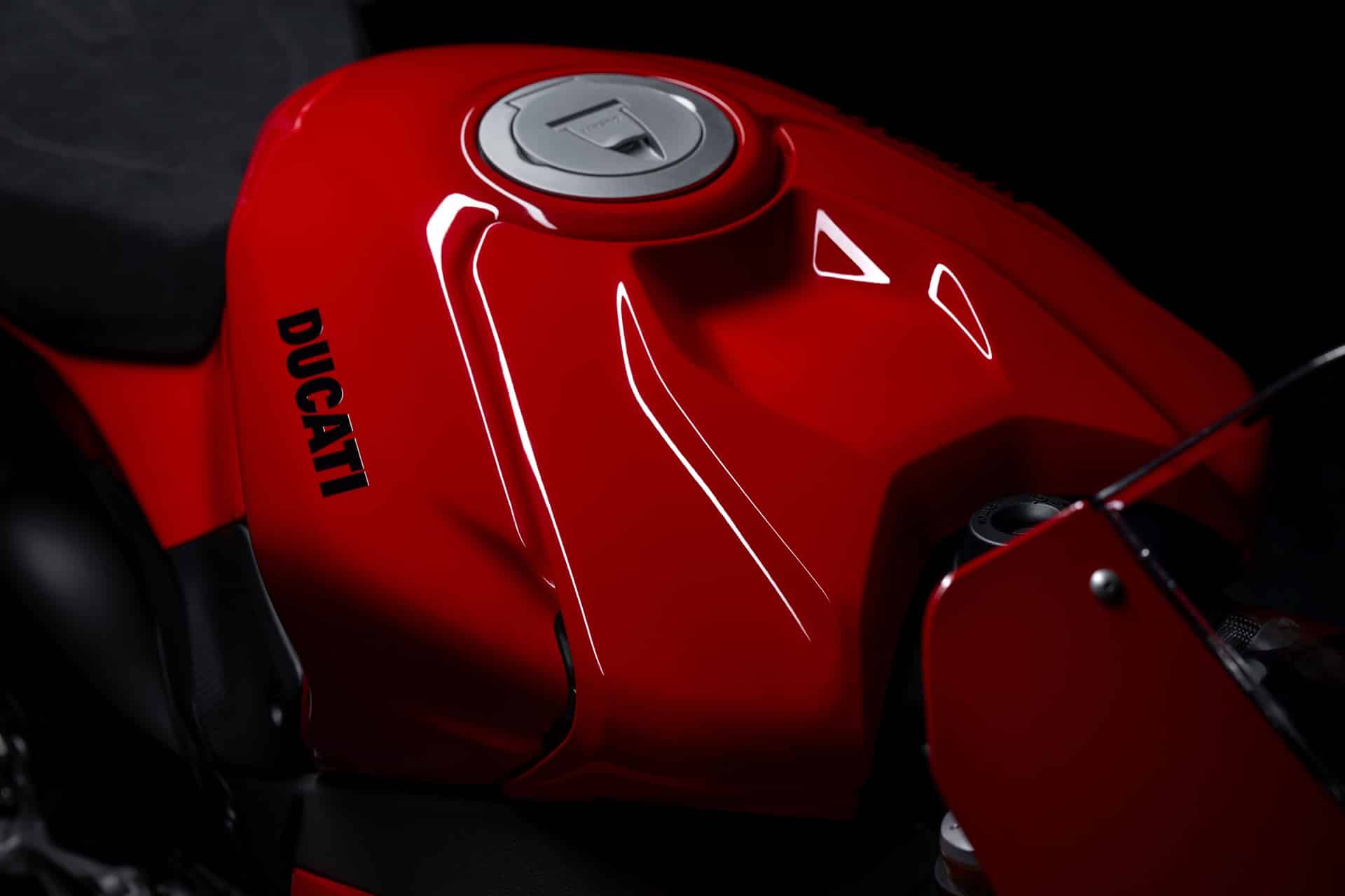 Ducati Panigale V4 2025