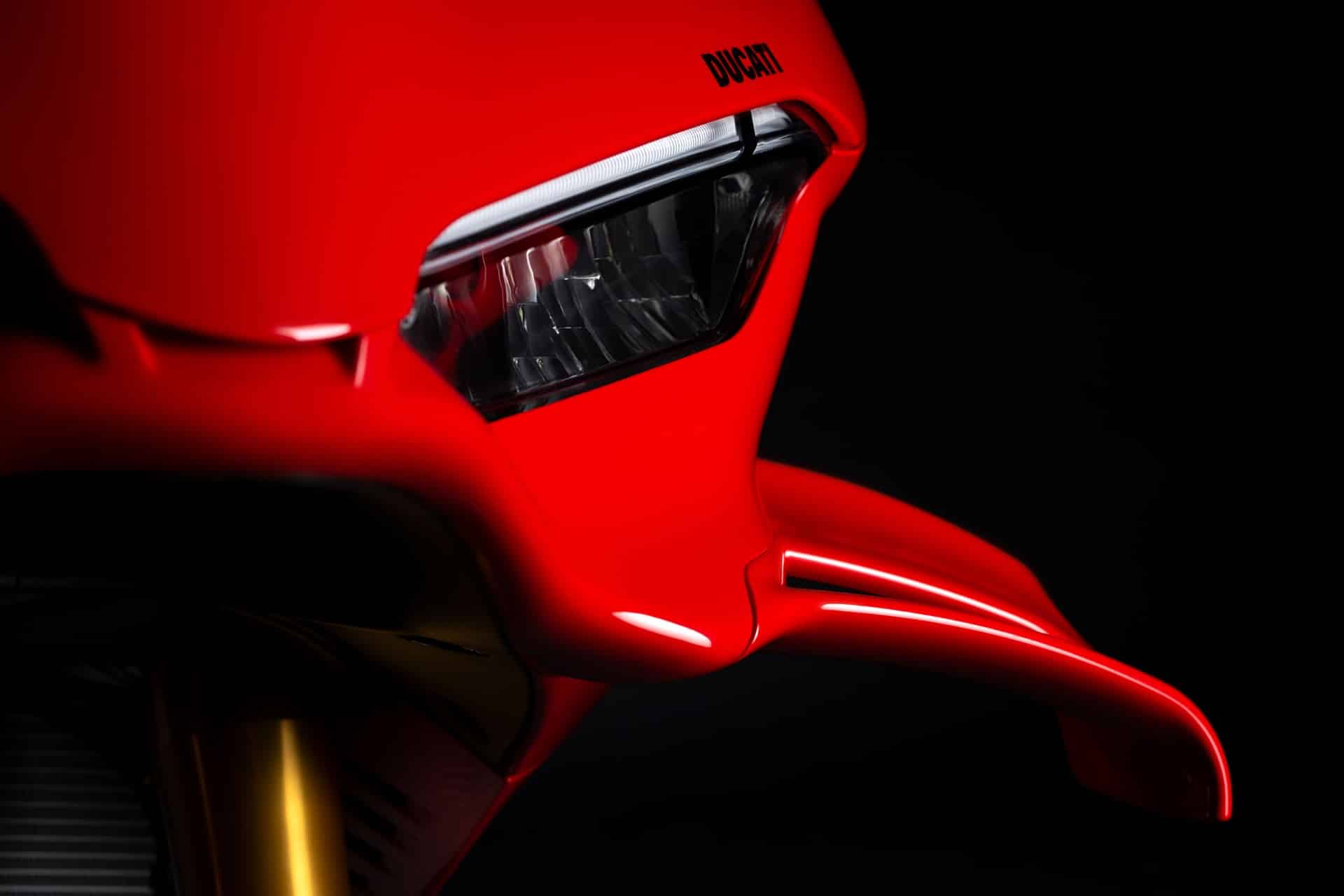 Ducati Panigale V4 2025