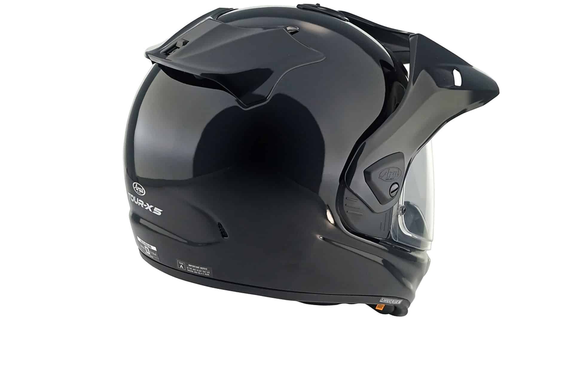 Arai actualiza la imagen de los cascos más populares de su gama 2024