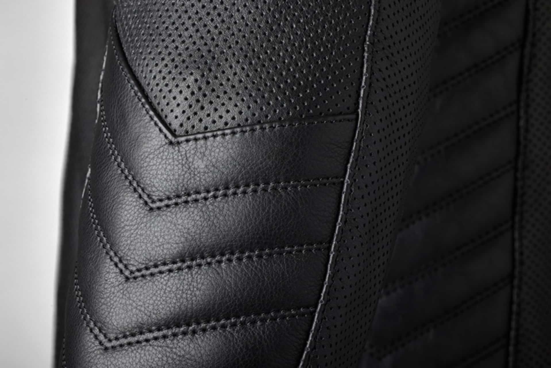 Roadster Air, la nueva chaqueta de RST con estilo vintage