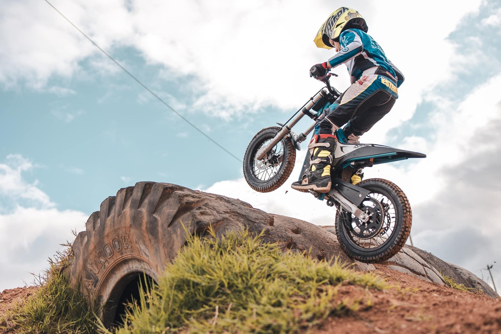 Disfruta del verano en Boí Taüll con las motos eléctricas de Torrot