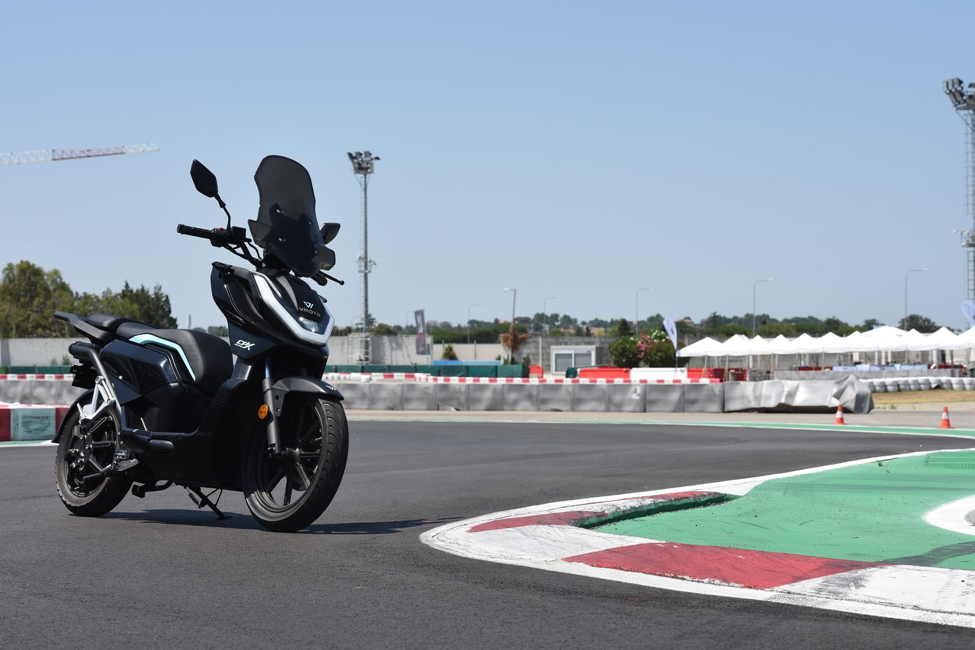 Vmoto CPx Explorer