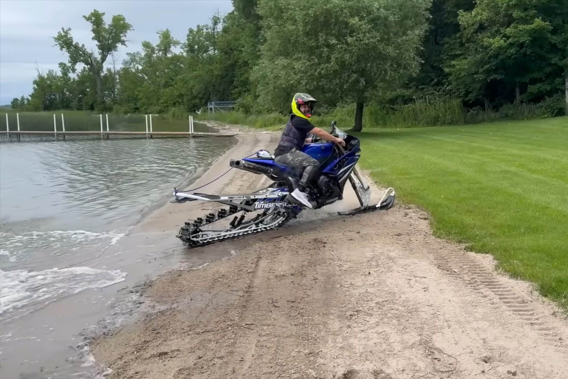 Yamaha YZF-R1
