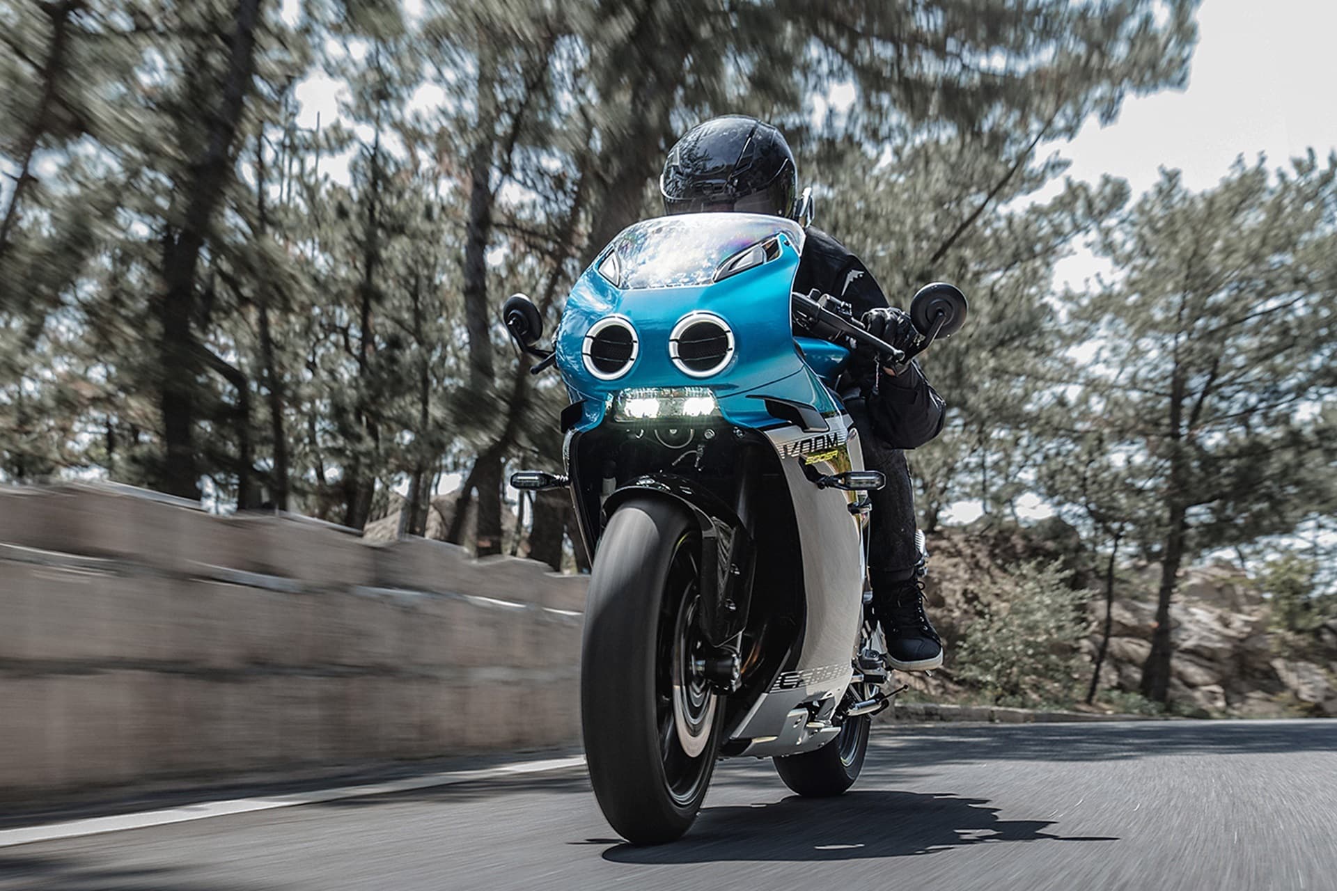 La nueva CFMoto 500SR Voom entra en el mercado chino por la puerta grande
