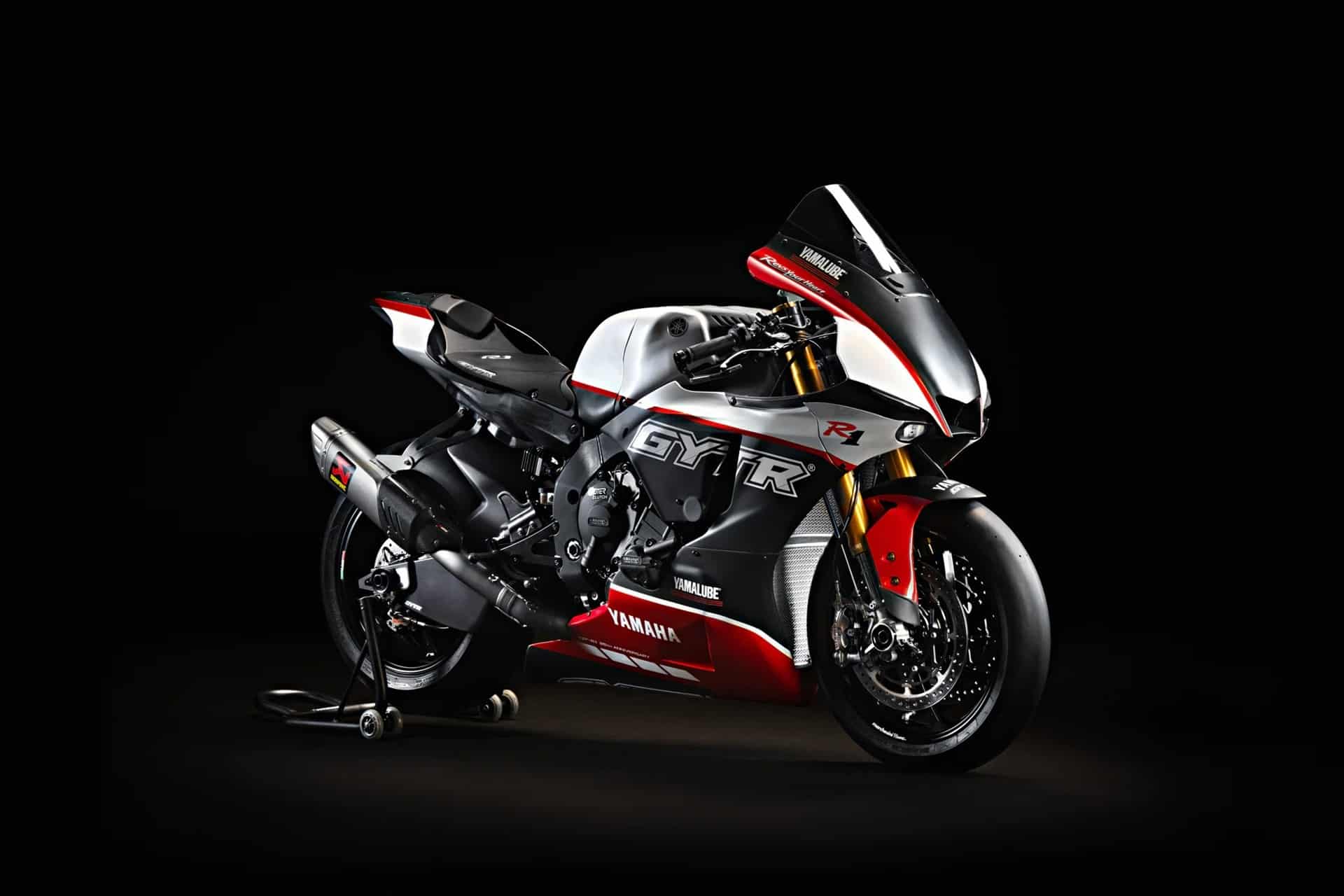 Yamaha R1 GYTR PRO 25 Aniversario