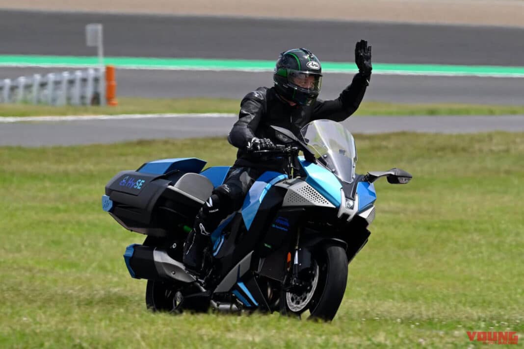 Ni Zarco ni Takahashi, la protagonista de las 8H de Suzuka fue la Kawasaki Ninja H2 SX Hydrogen