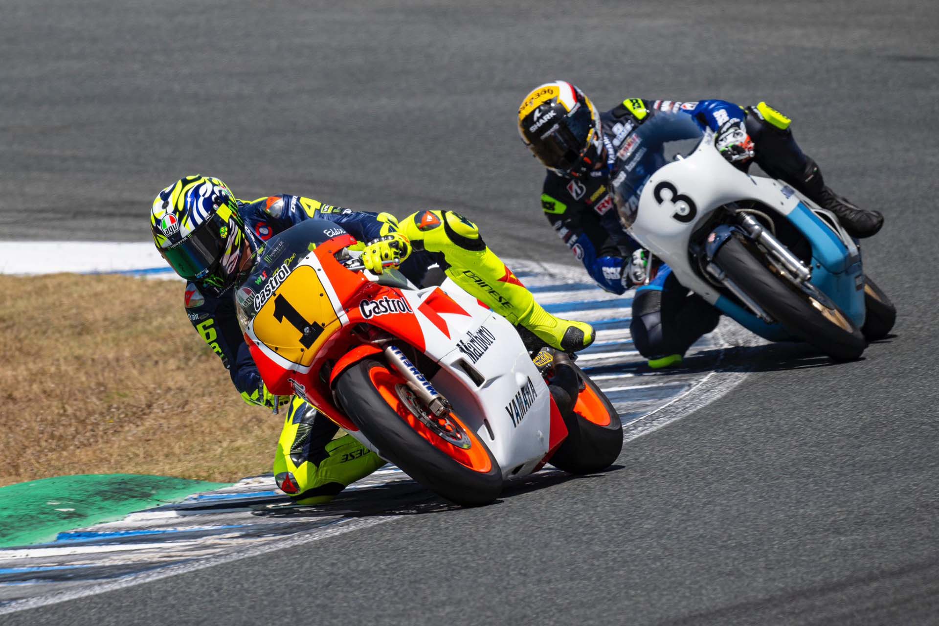 Como es habitual, se mezclaron motos de diferentes épocas en pista